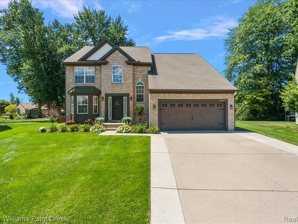 36317 Dickson Drive , Sterling Heights, MI 48310
