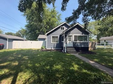 28784 Aberdeen Street, Southfield, Mi 48076