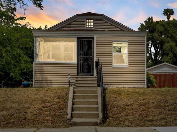 1003 Merritt Street SE, Grand Rapids, MI 49507