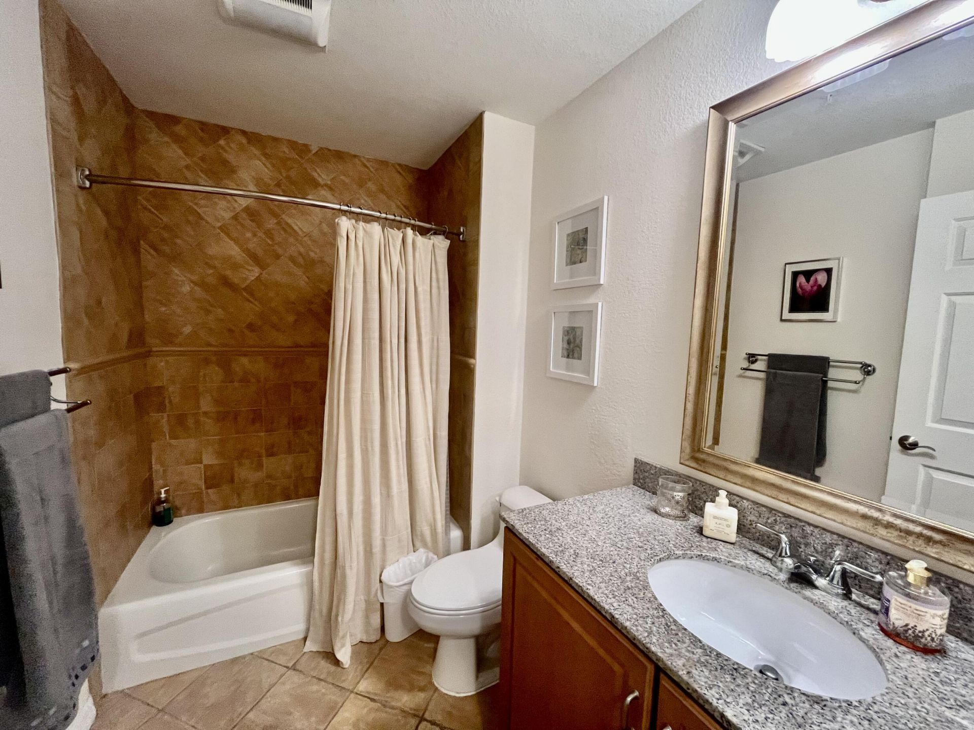 370 Golfview Road, Unit 302, North Palm Beach, FL 33408 Photo