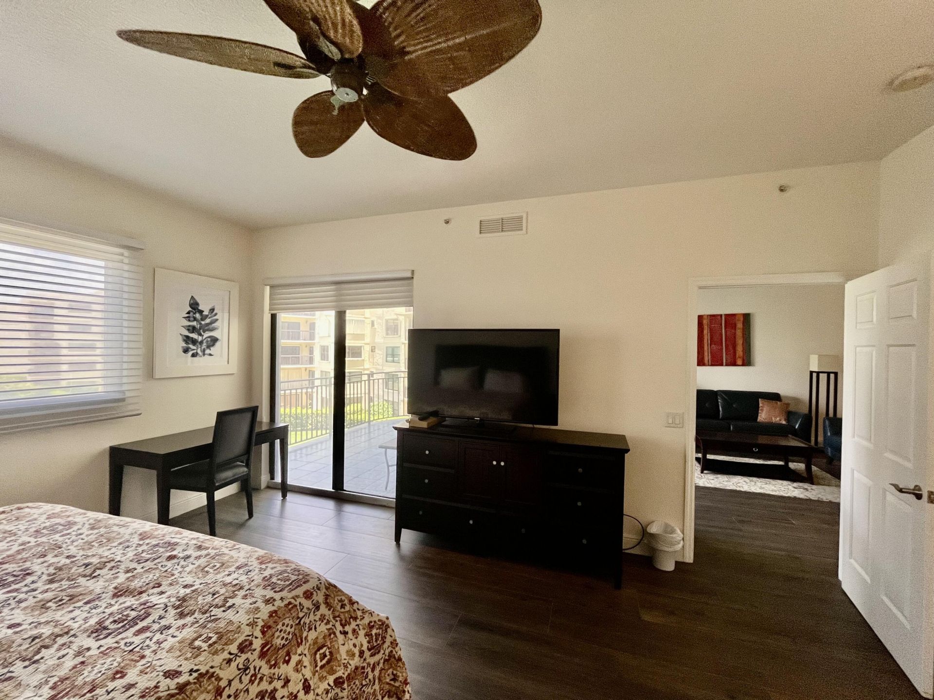 370 Golfview Road, Unit 302, North Palm Beach, FL 33408 Photo