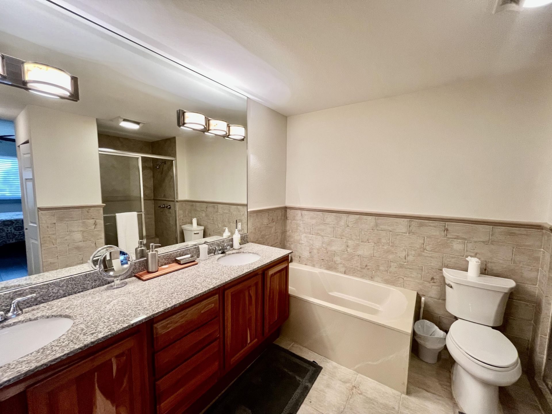 370 Golfview Road, Unit 302, North Palm Beach, FL 33408 Photo