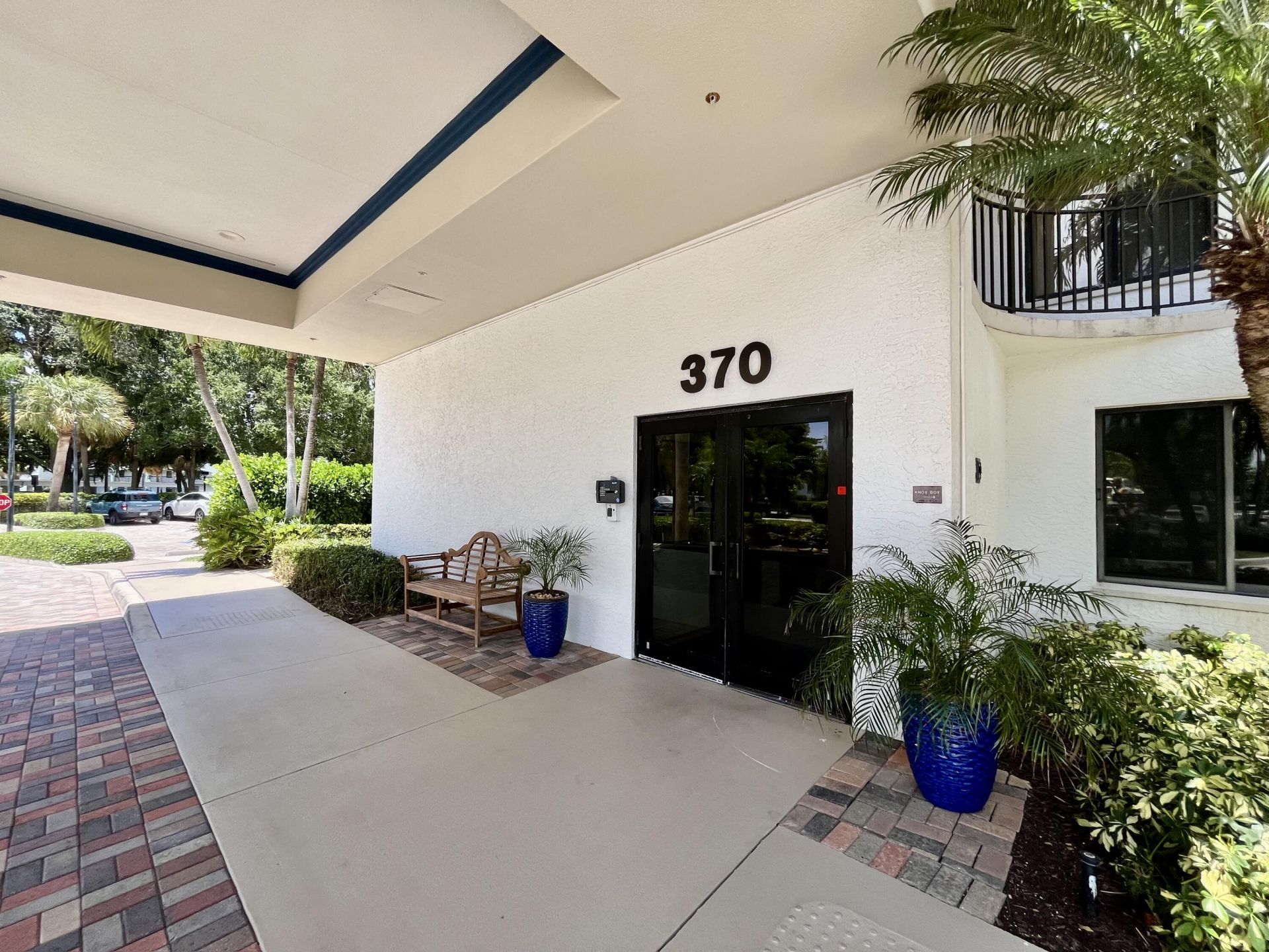 370 Golfview Road, Unit 302, North Palm Beach, FL 33408 Photo