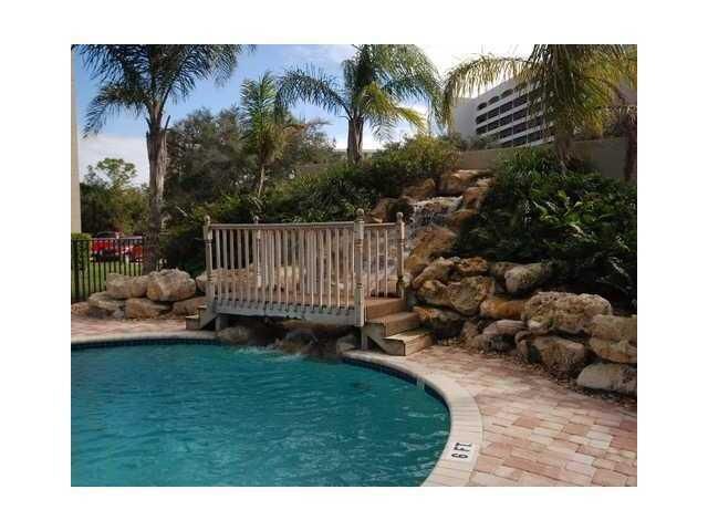 370 Golfview Road, Unit 302, North Palm Beach, FL 33408 Photo