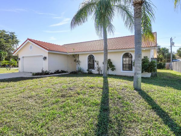 8201 RANGER Trail, Boca Raton, FL 33487