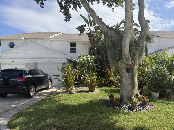 9262 Boca Gardens Parkway, Unit B, Boca Raton, FL 33496