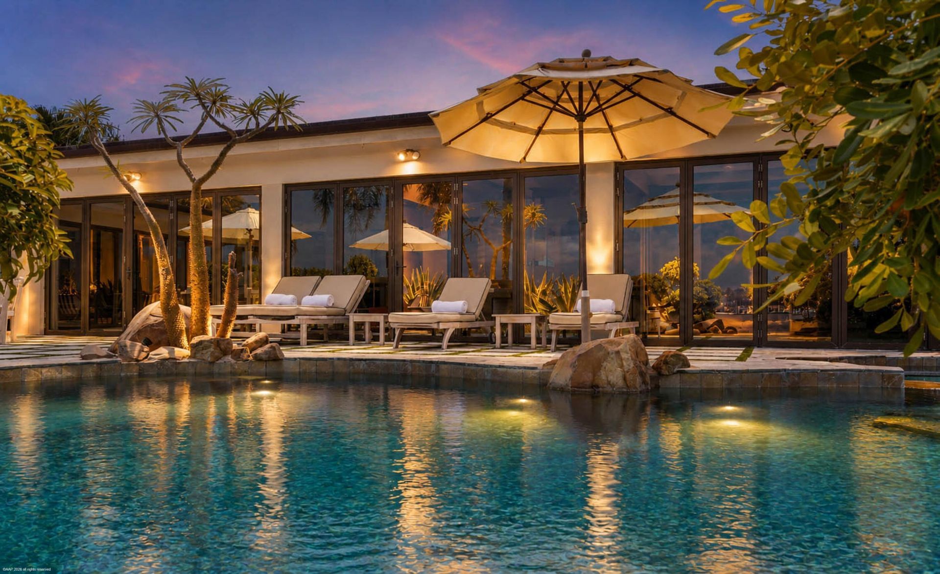 90 Lighthouse Drive, Jupiter Inlet Colony, FL 33469 Photo