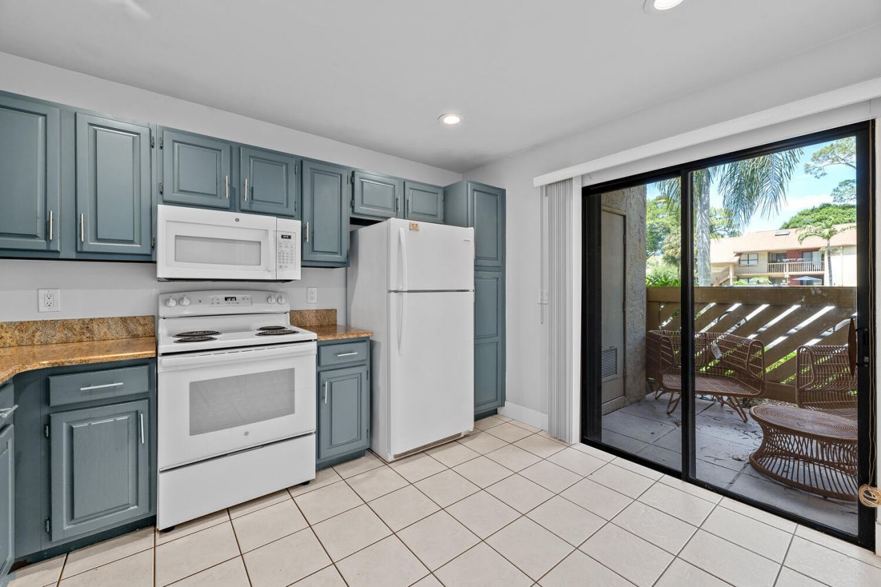 12999 Odessa Trail, Unit 10, Wellington, FL 33414 Photo