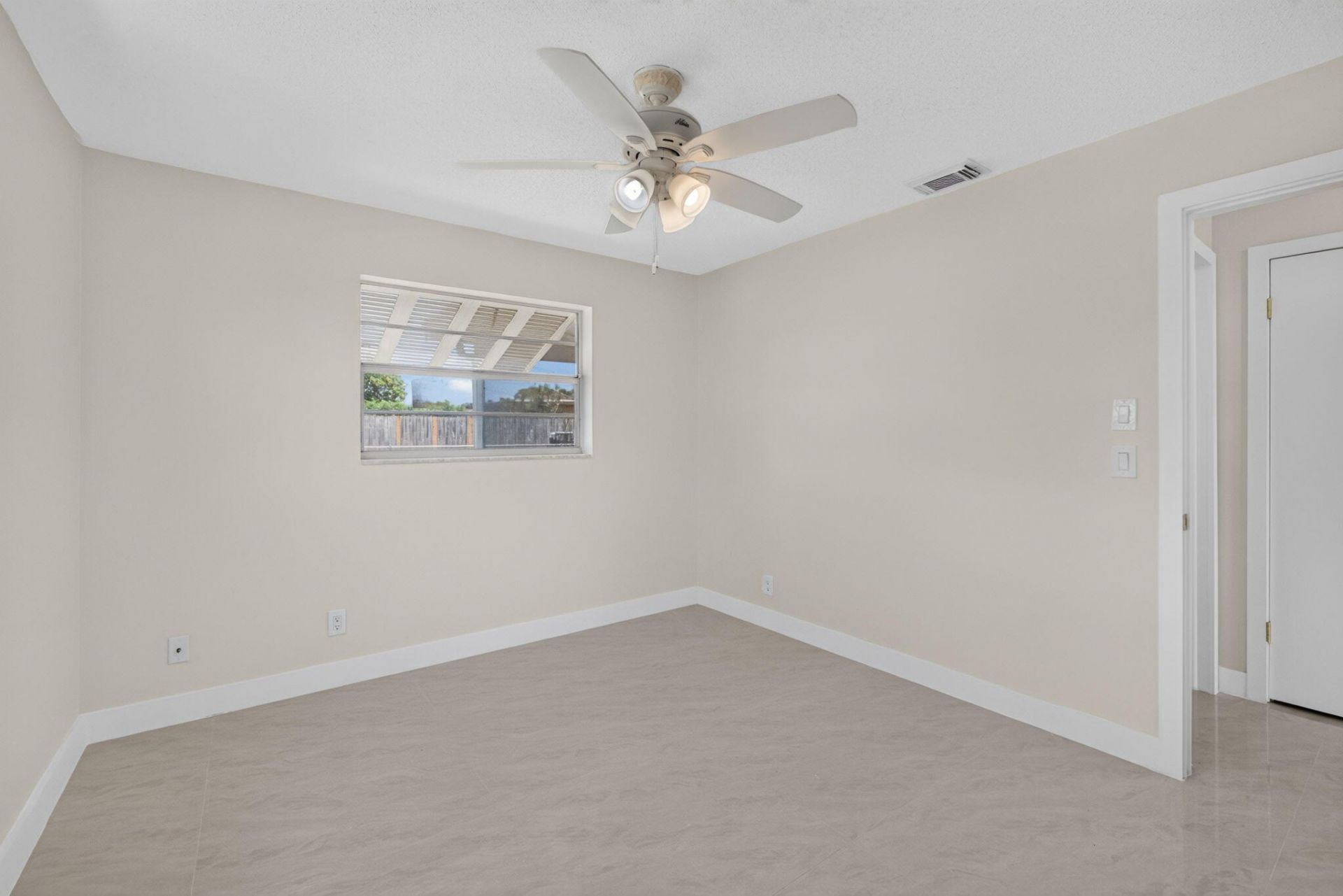 3943 Roan Court W, Palm Beach Gardens, FL 33403 Photo