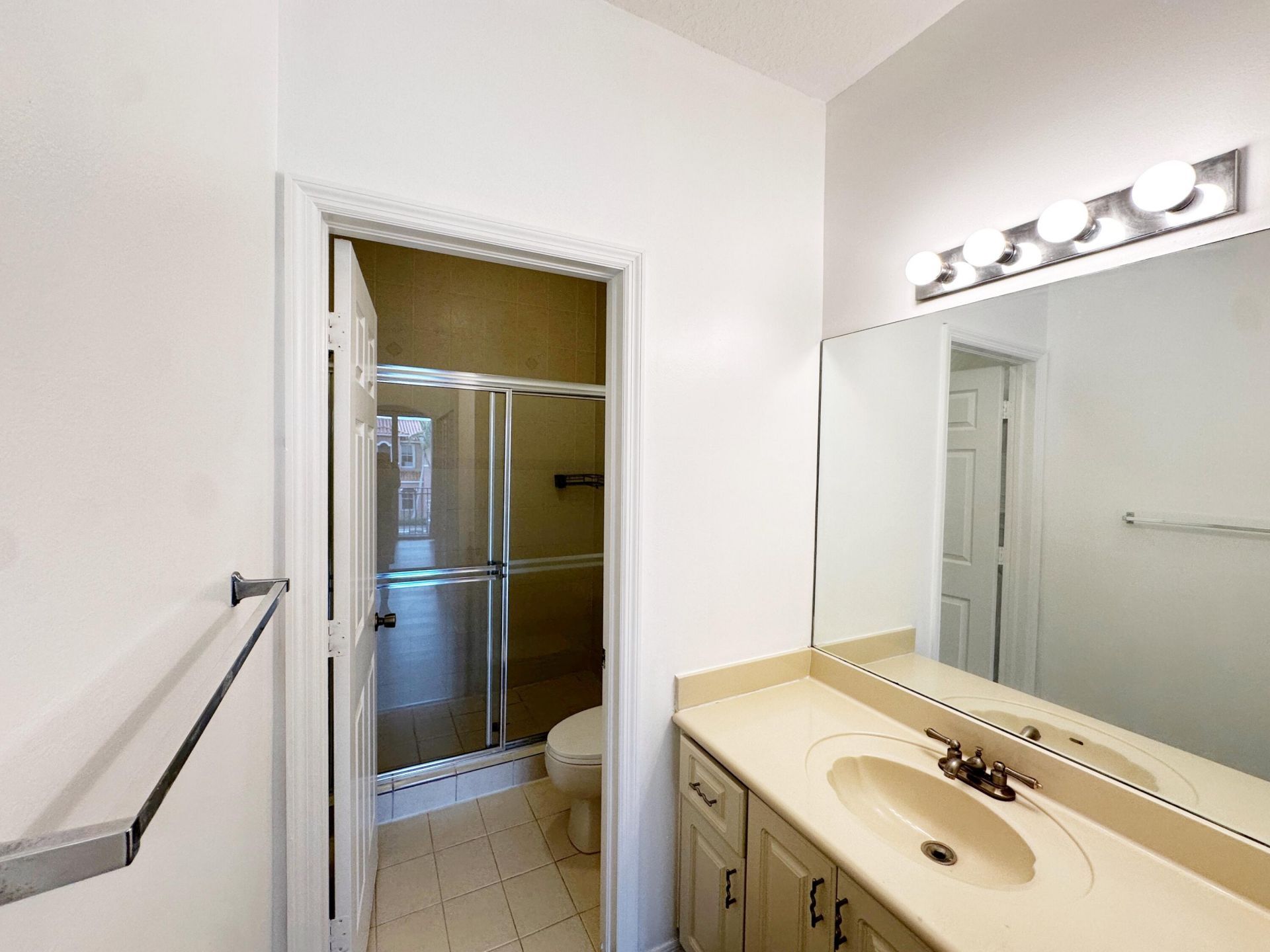 614 SW 106th Avenue, Unit 1507, Pembroke Pines, FL 33025 Photo
