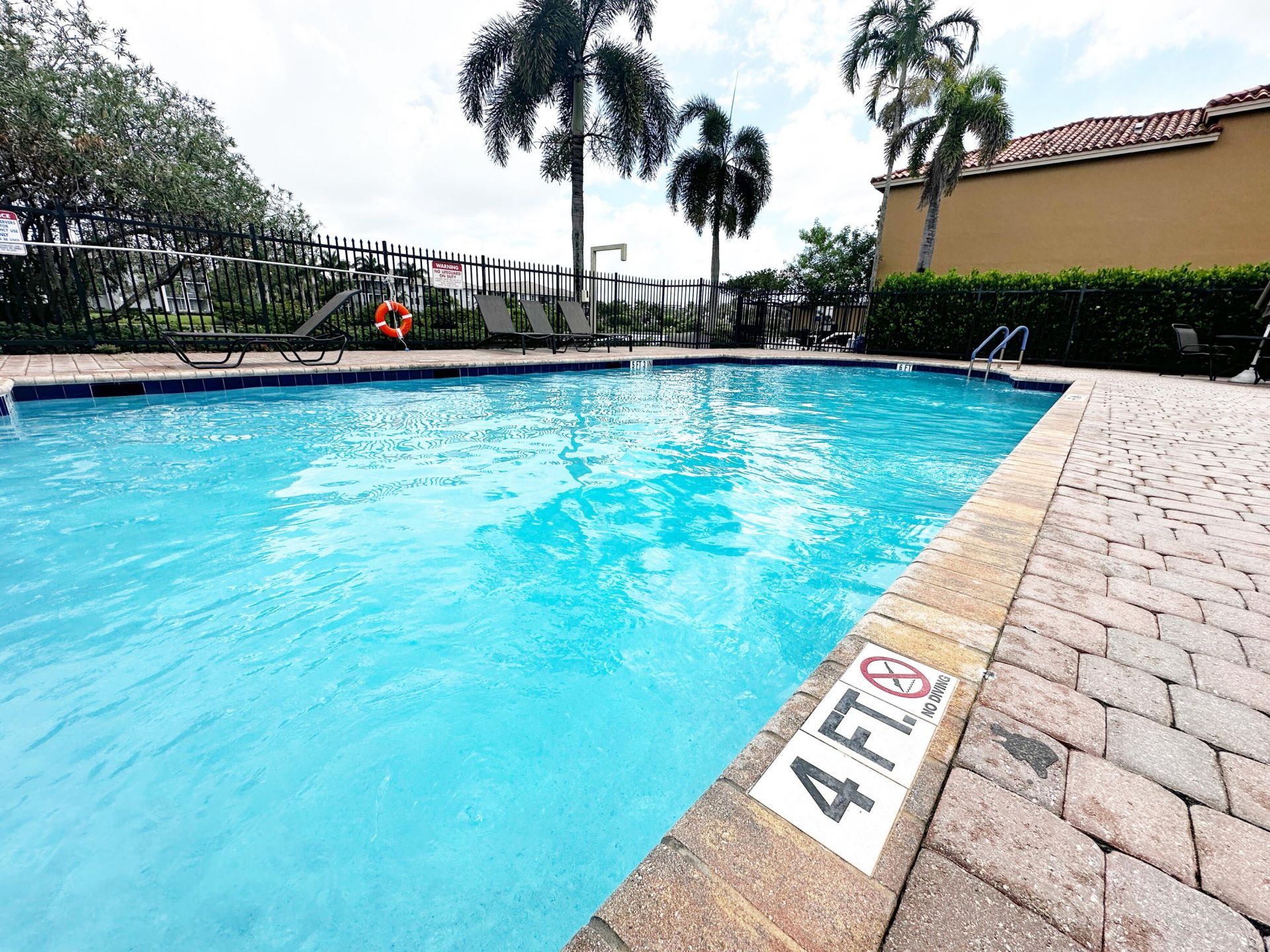 614 SW 106th Avenue, Unit 1507, Pembroke Pines, FL 33025 Photo