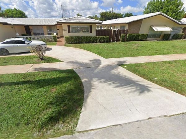 3615 Polk Street, Hollywood, FL 33021