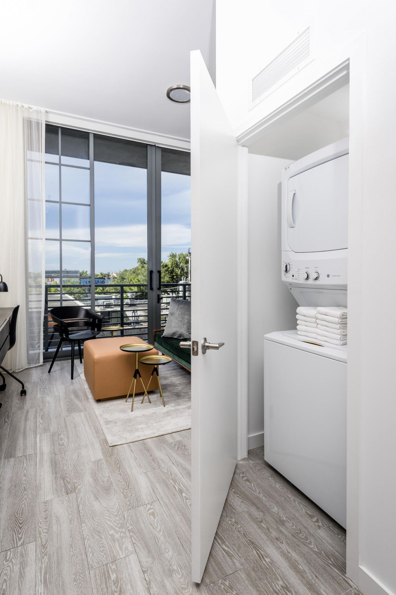 240 NW 25th Street, Unit 521, Miami, FL 33127 Photo