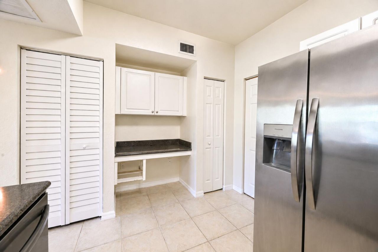 356 SE Rogers Court, Stuart, FL 34994 Photo