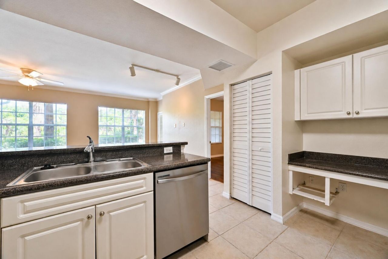 356 SE Rogers Court, Stuart, FL 34994 Photo