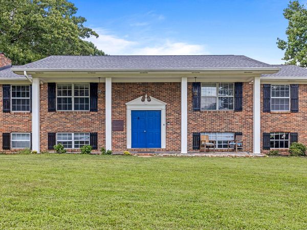 617 Danbridge Drive, Hixson, TN 37343