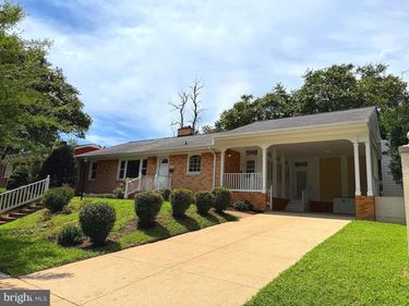 1614 LITTLEPAGE STREET , FREDERICKSBURG, VA 22401