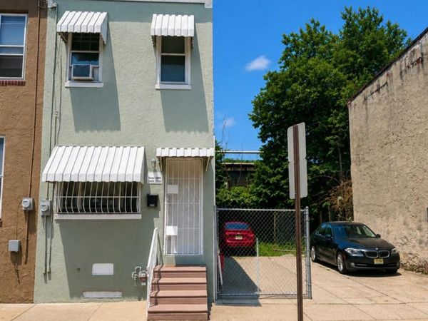 825 SPRUCE STREET, CAMDEN, NJ 08103