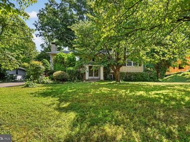 3409 BEVERLY DRIVE, ANNANDALE, VA 22003