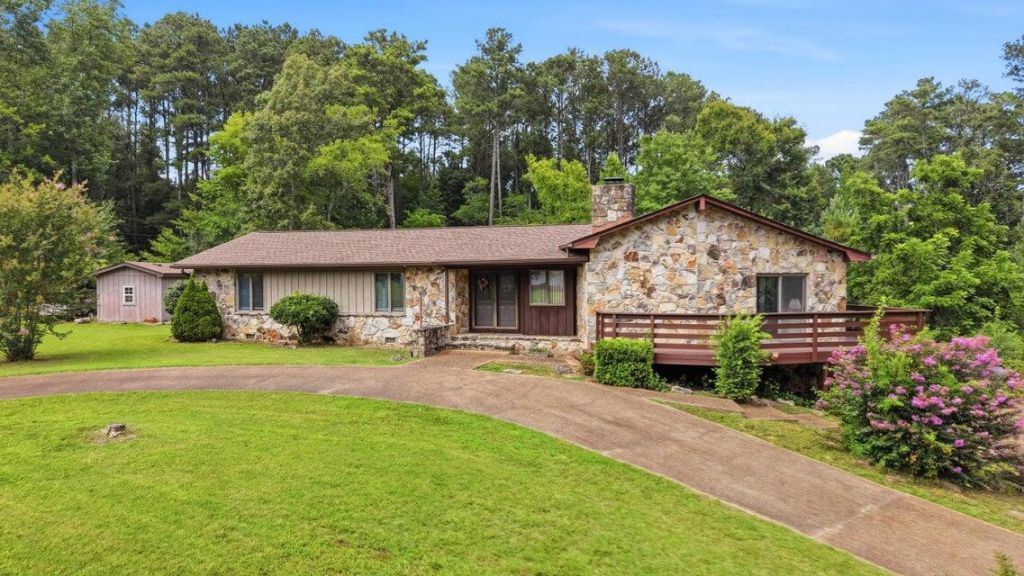 3244 Needlewood Lane, Cleveland, TN 37312 Main Photo