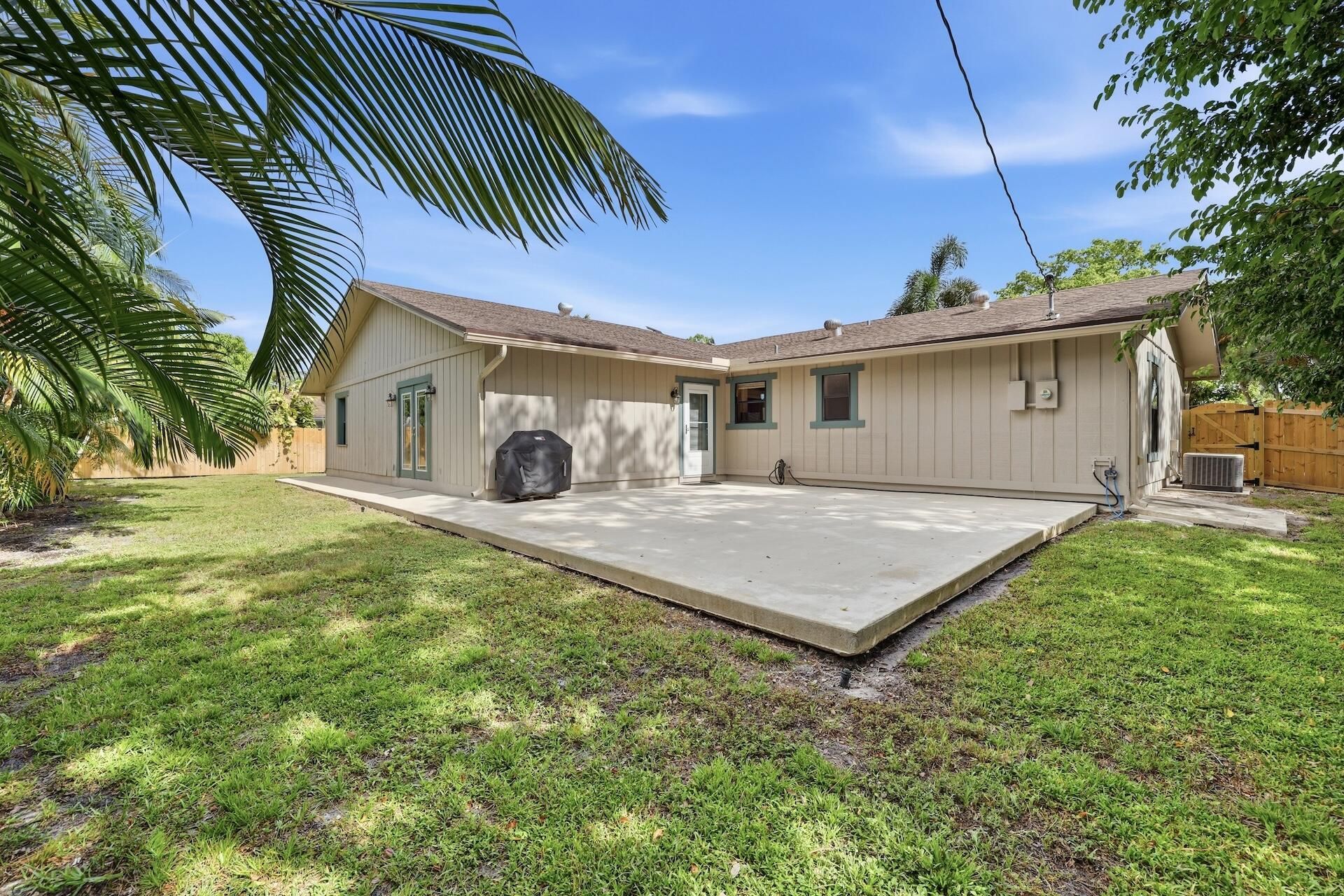 5196 Greenwood Drive, Delray Beach, FL 33484 Photo