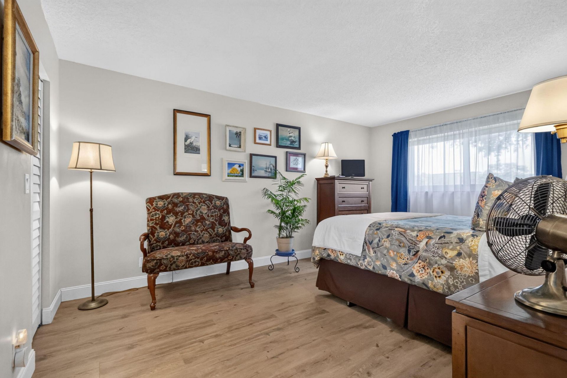 709 Lori Drive, Unit 211, Palm Springs, FL 33461 Photo