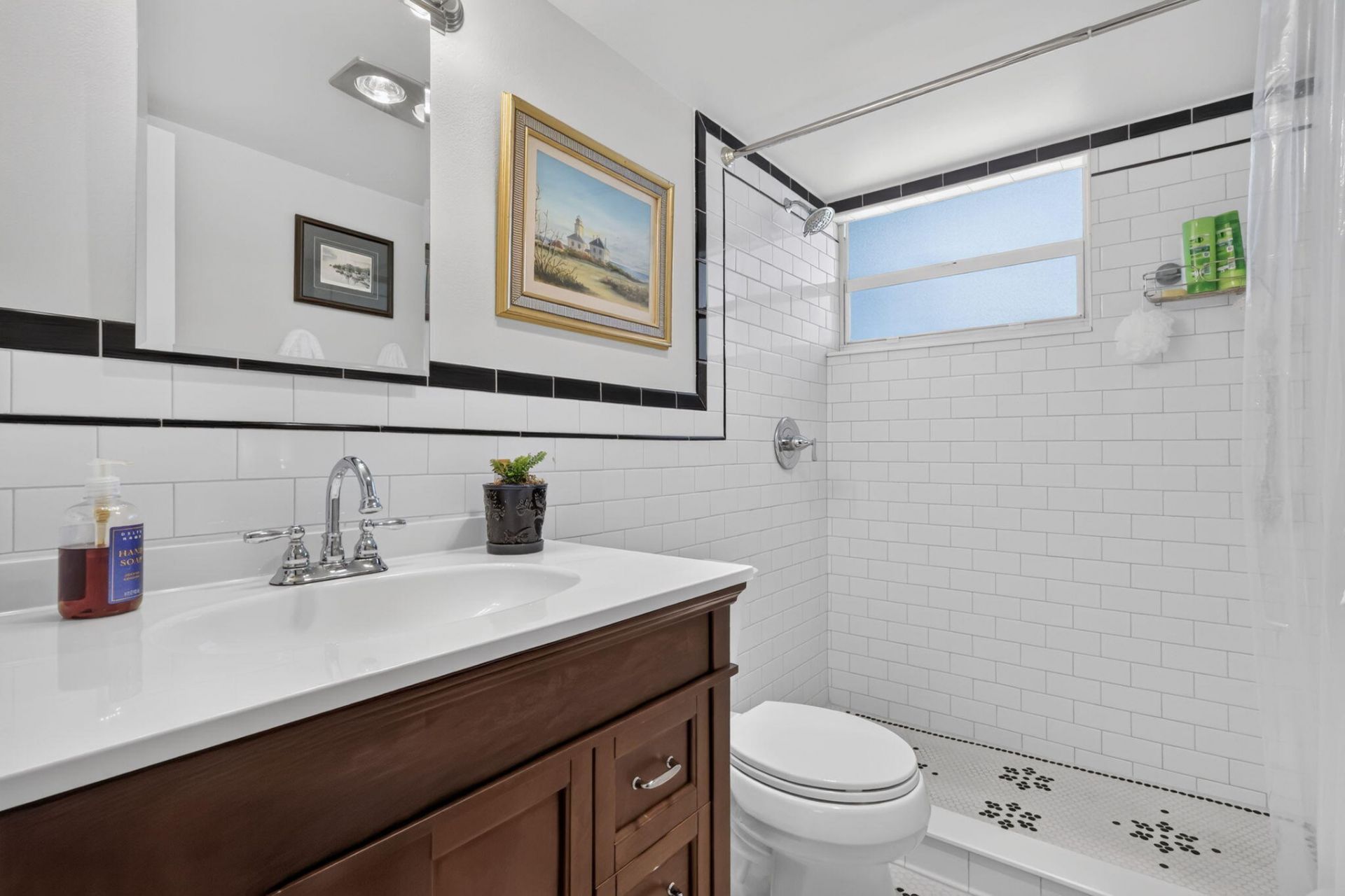 709 Lori Drive, Unit 211, Palm Springs, FL 33461 Photo