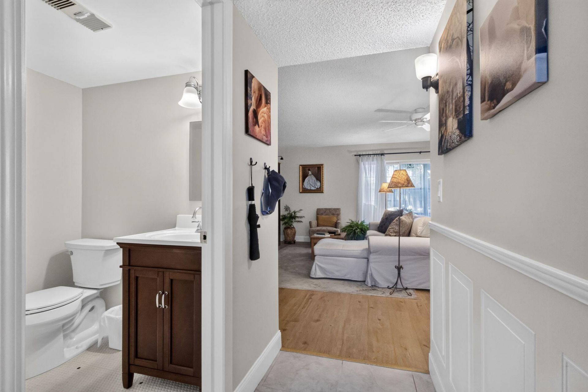 709 Lori Drive, Unit 211, Palm Springs, FL 33461 Photo