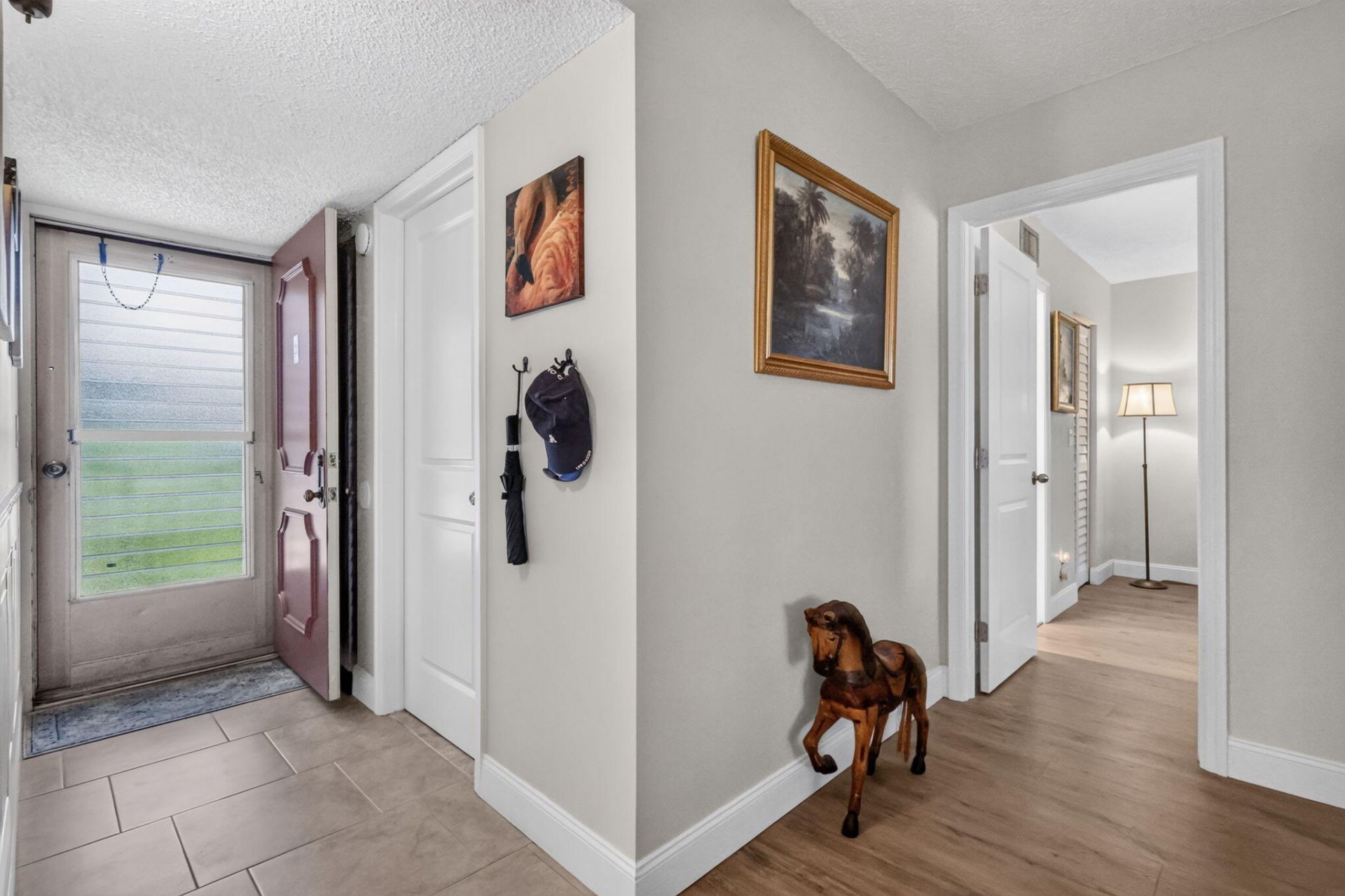 709 Lori Drive, Unit 211, Palm Springs, FL 33461 Photo