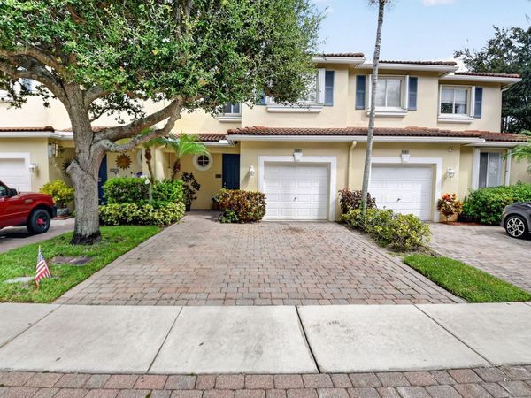 3085 N EVERGREEN Circle, Boynton Beach, FL 33426