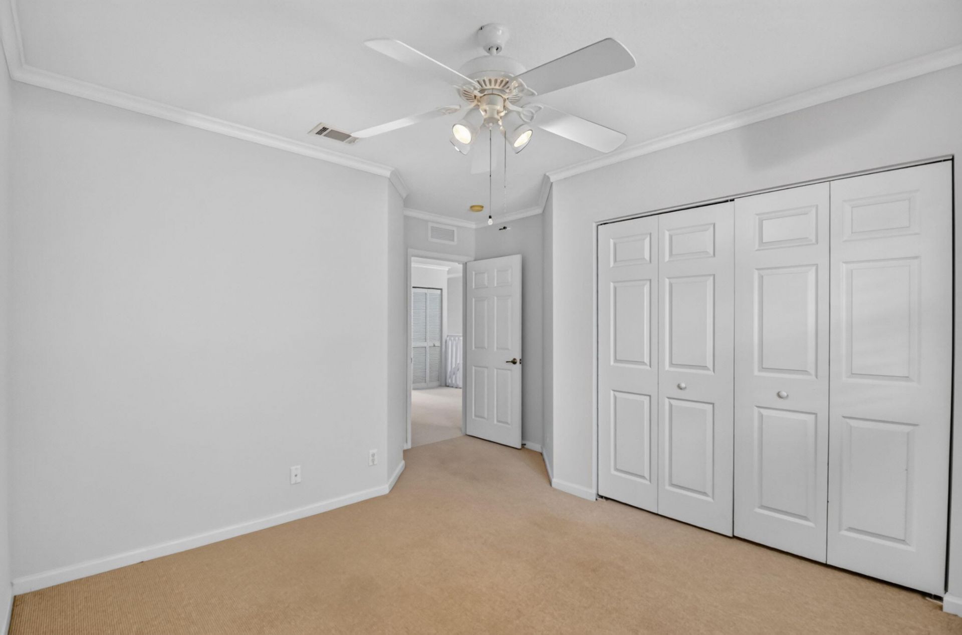 3085 N Evergreen Circle, Boynton Beach, FL 33426 Photo