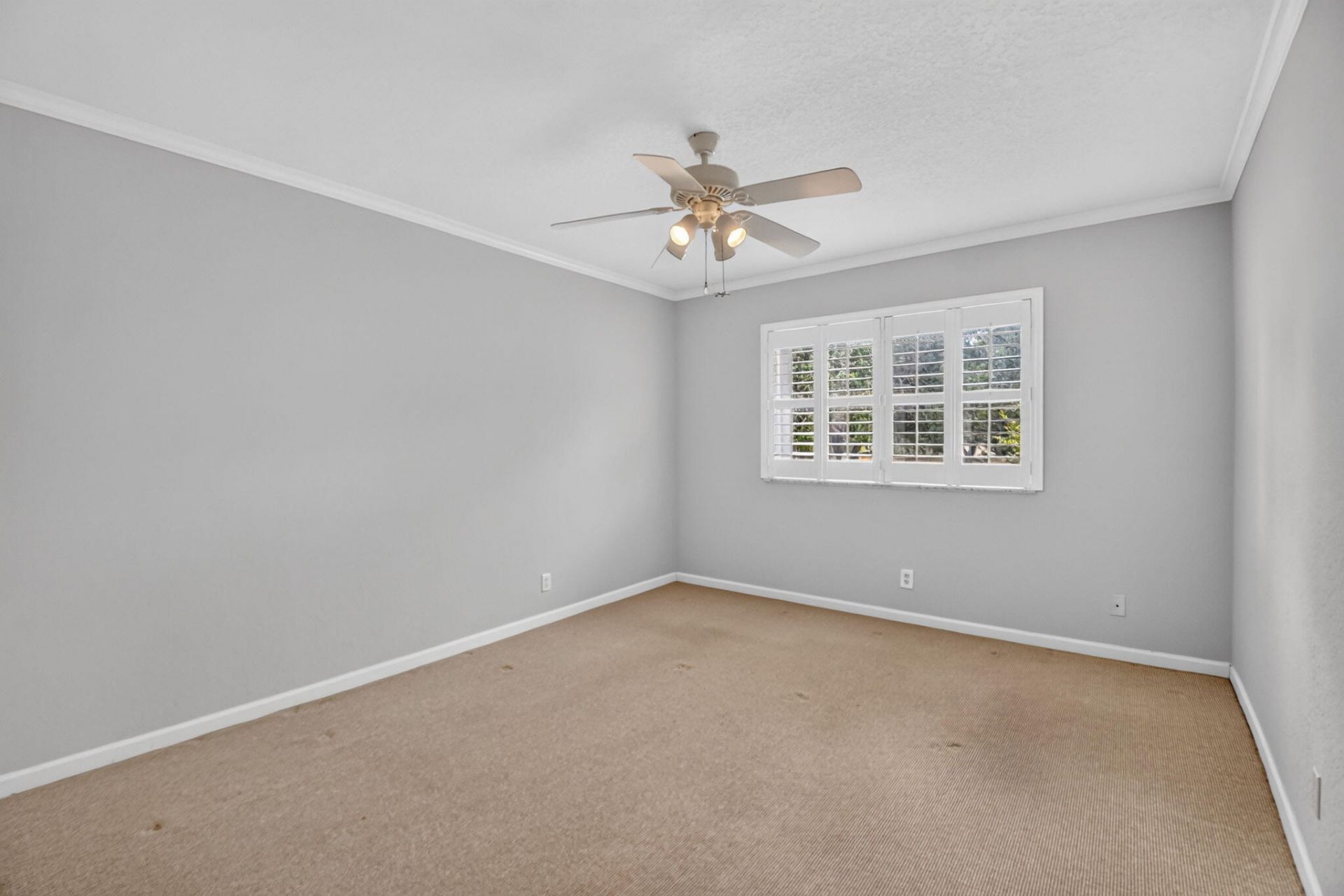 3085 N Evergreen Circle, Boynton Beach, FL 33426 Photo