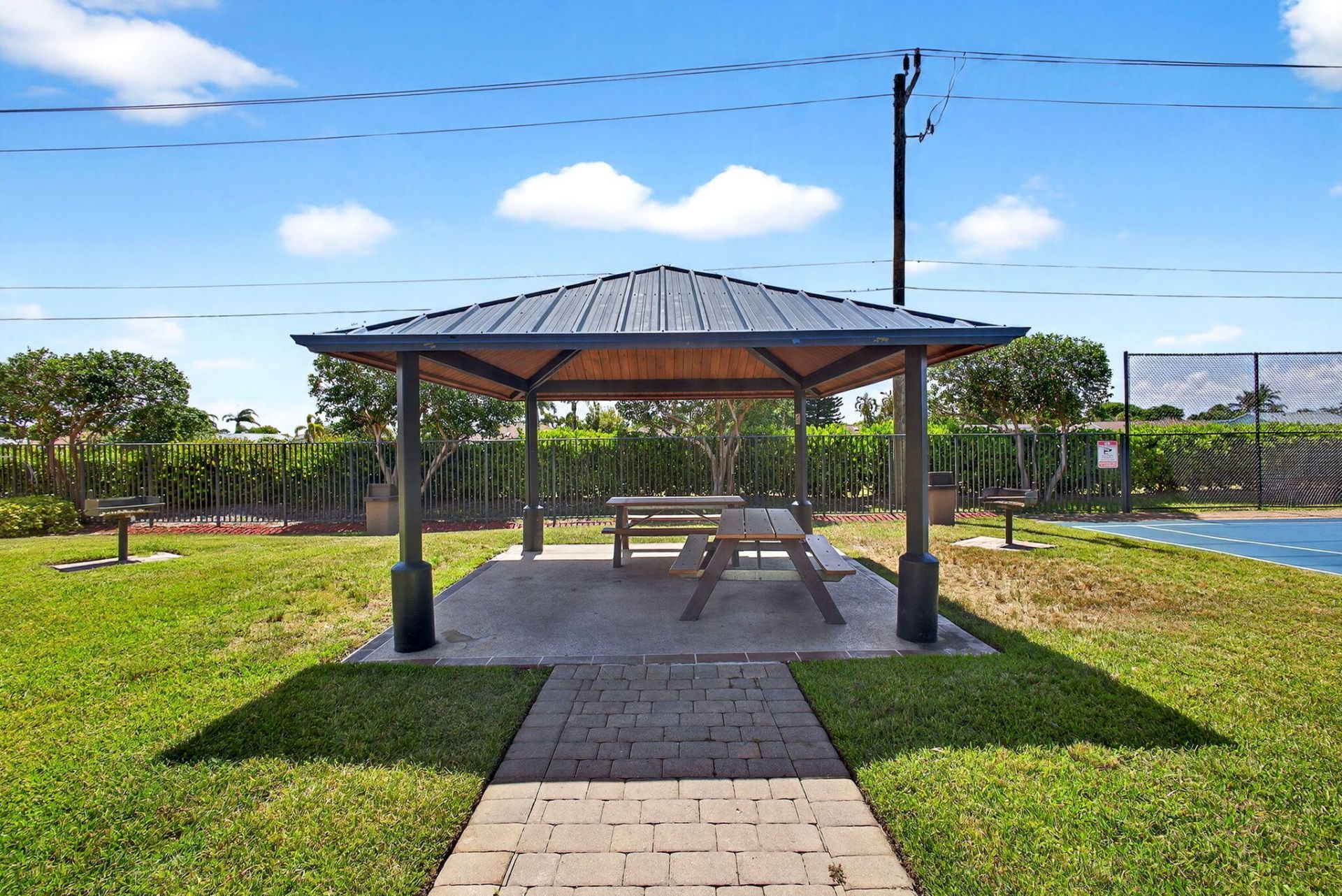 3085 N Evergreen Circle, Boynton Beach, FL 33426 Photo