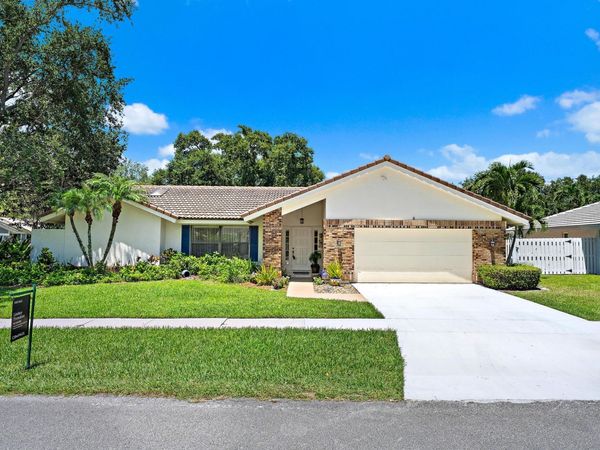 180 Bayberry Place, Jupiter, FL 33458