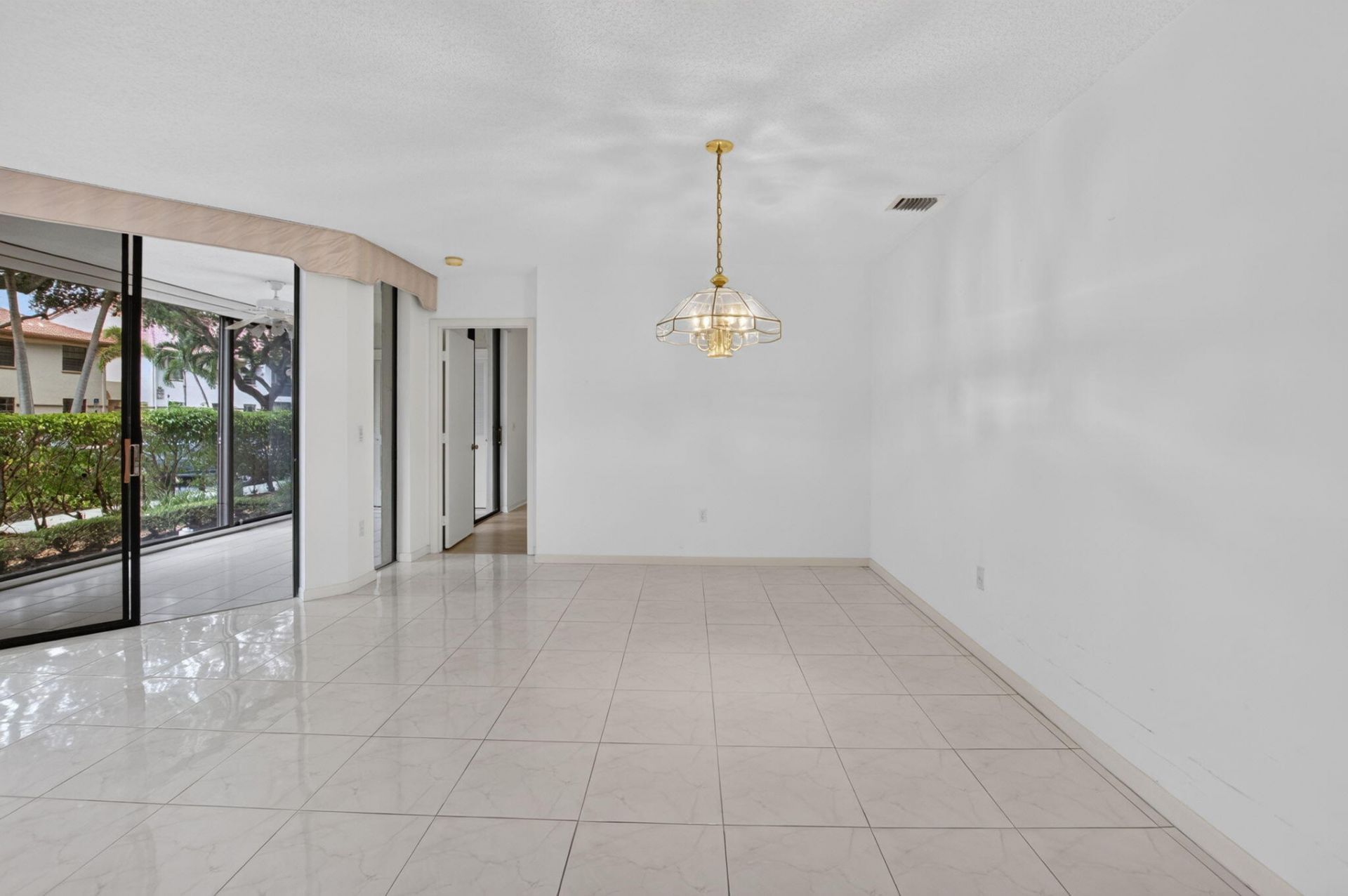 5187 Europa Drive, Unit F, Boynton Beach, FL 33437 Photo