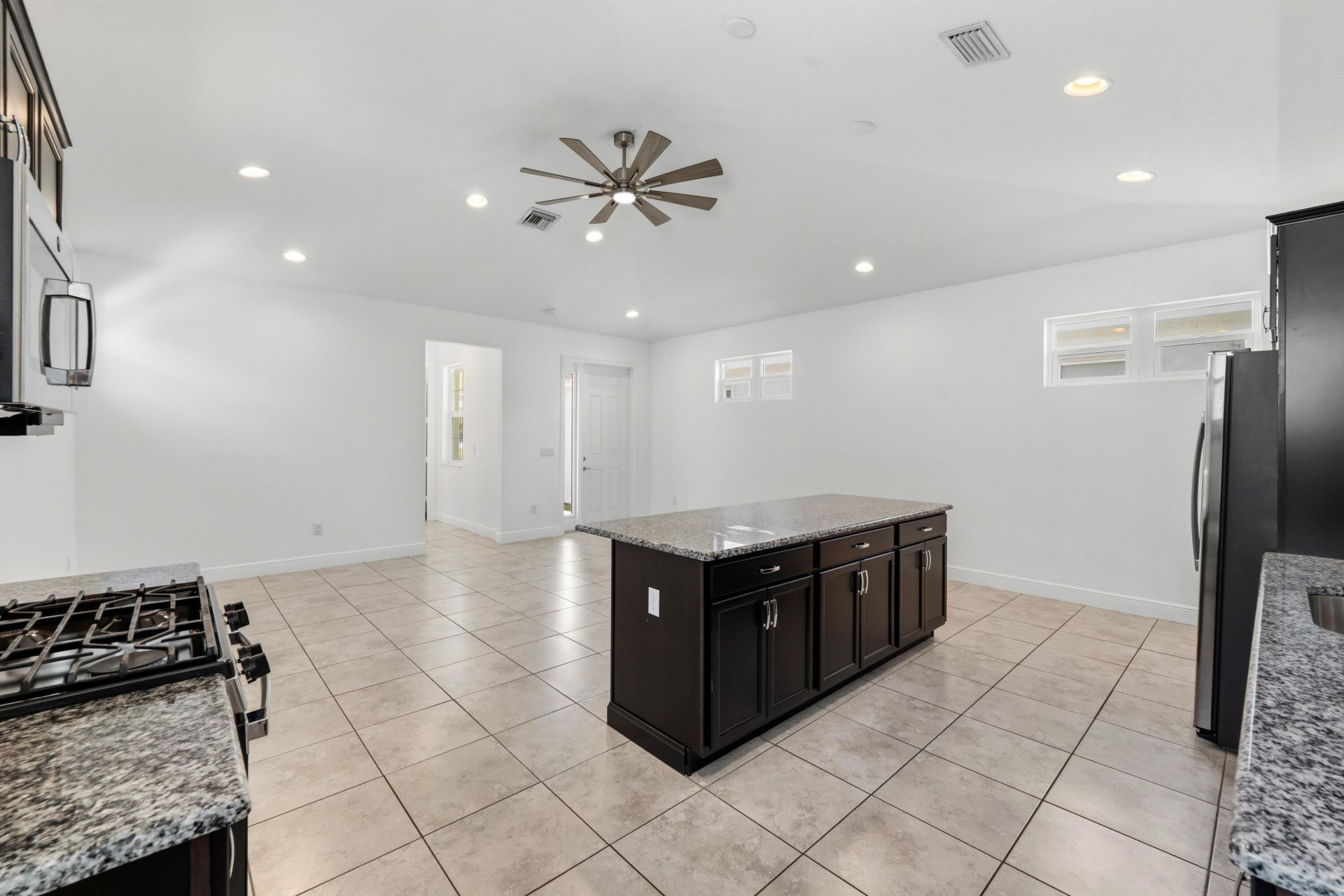 4984 SE Railway Avenue, Stuart, FL 34997 Photo
