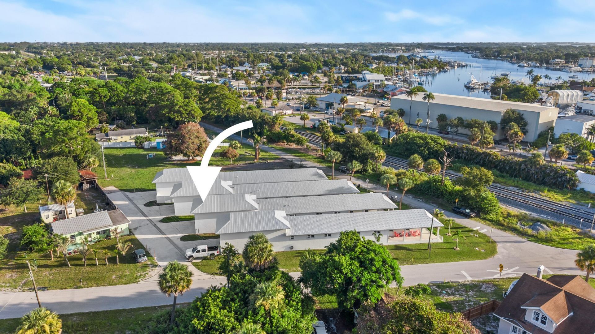 4984 SE Railway Avenue, Stuart, FL 34997 Photo
