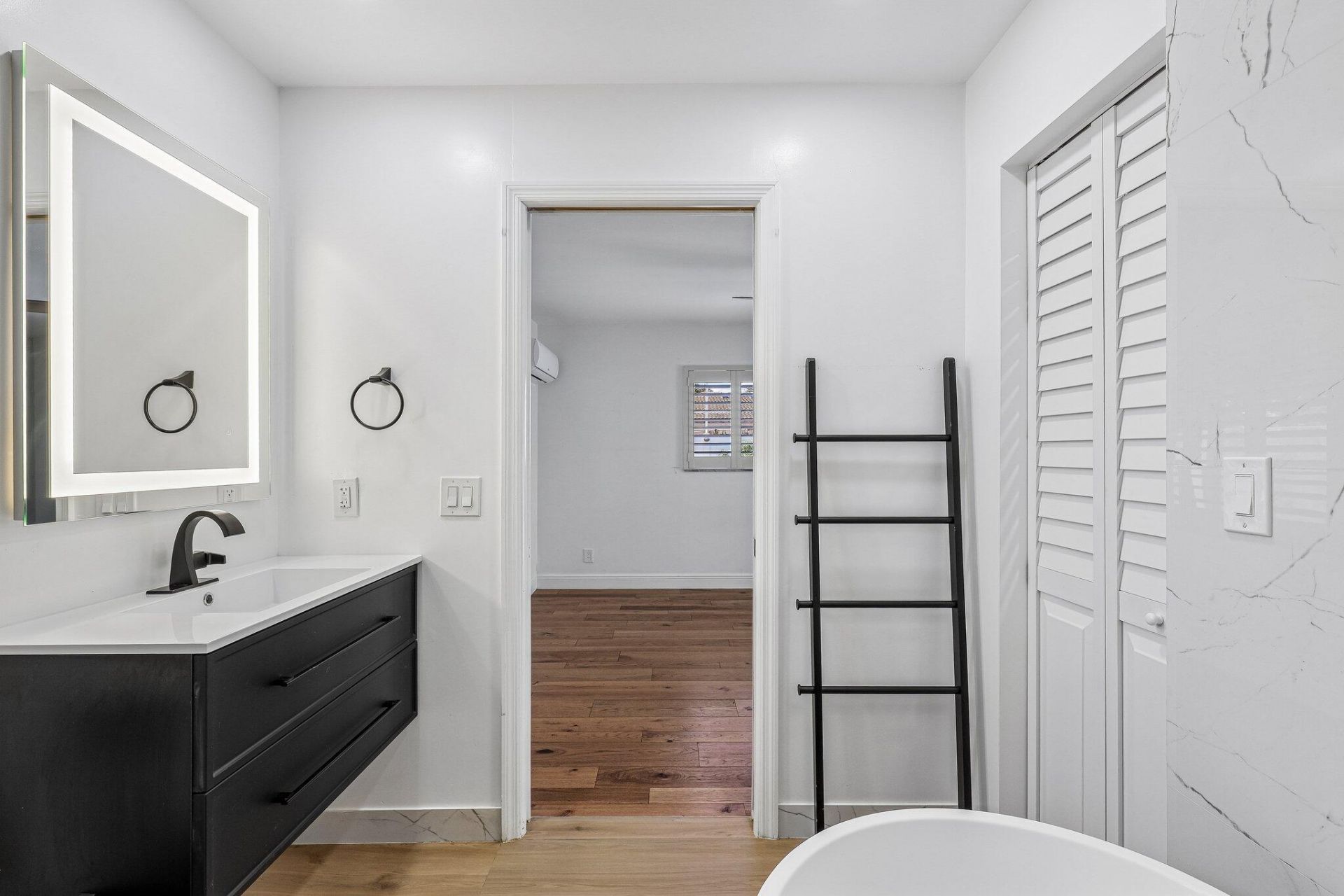 3166 NW 68th Street, Fort Lauderdale, FL 33309 Photo