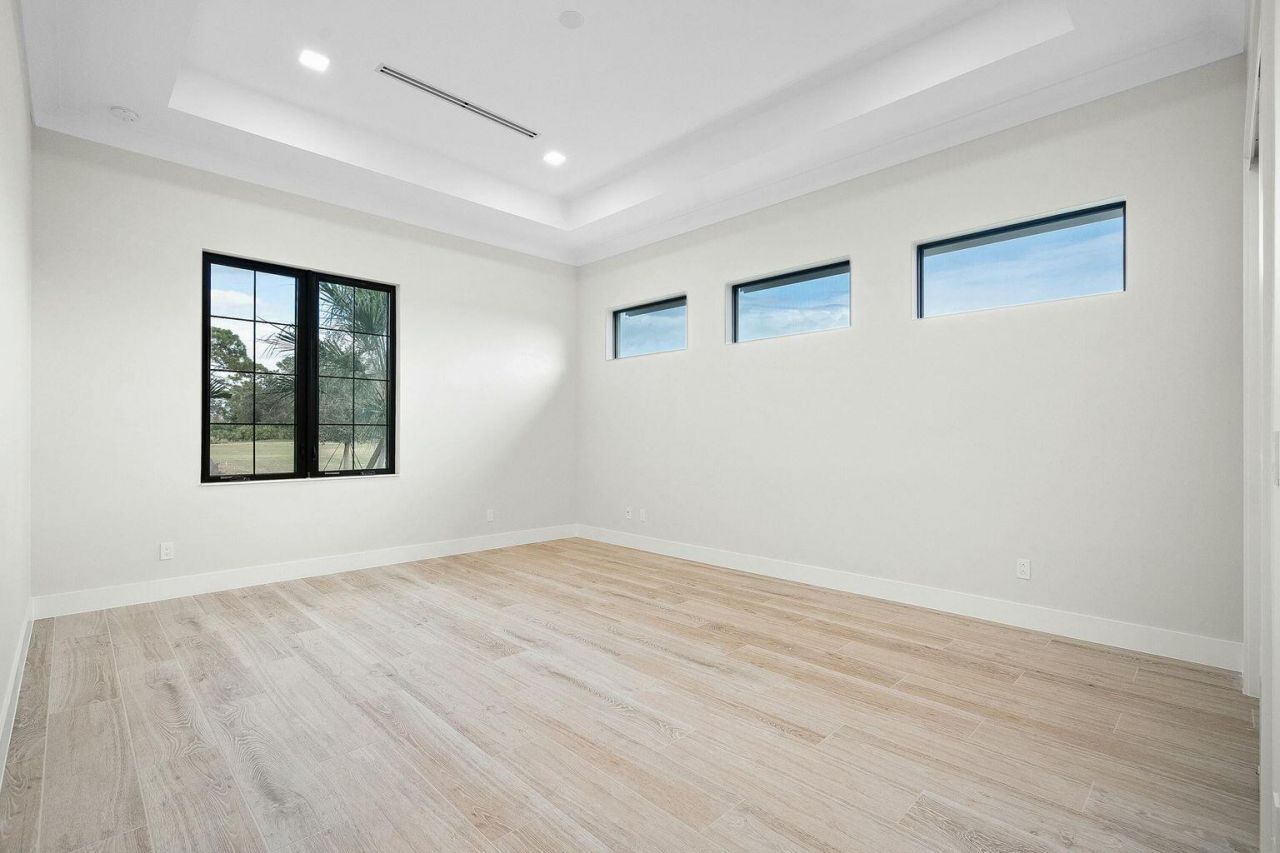 110 SE Via Verona, Port Saint Lucie, FL 34984 Photo