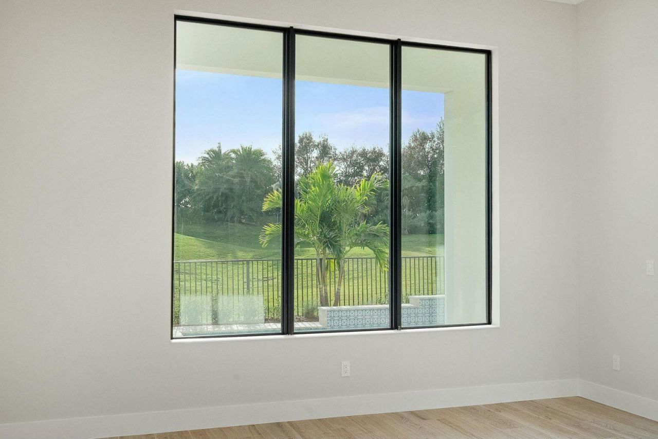 110 SE Via Verona, Port Saint Lucie, FL 34984 Photo