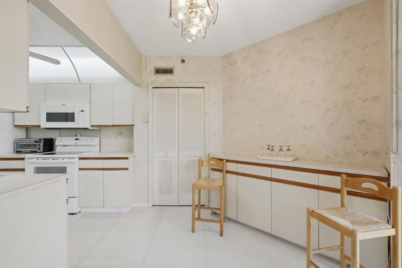 7400 Radice Court, Unit 202, Lauderhill, FL 33319 Photo
