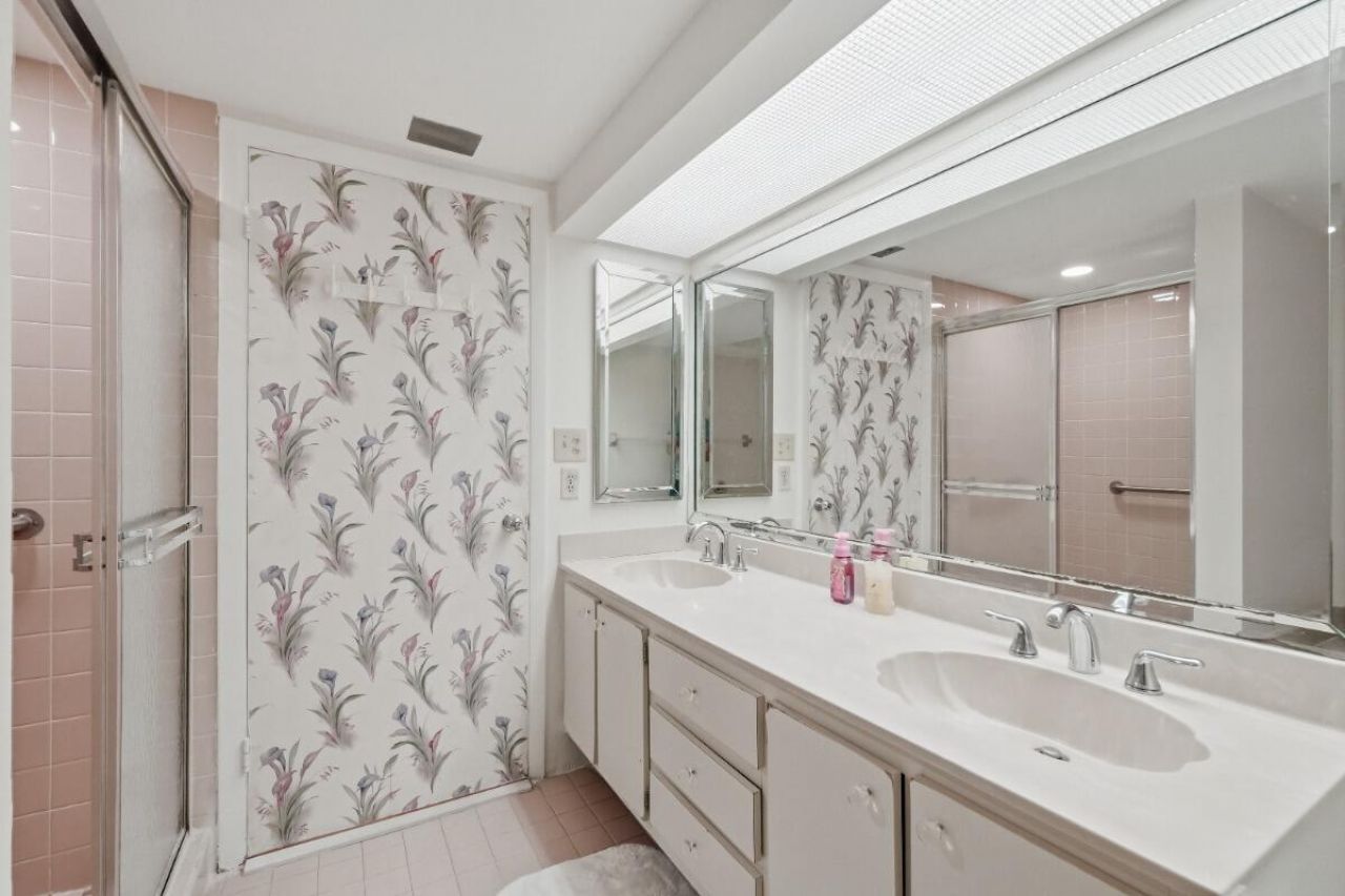 7400 Radice Court, Unit 202, Lauderhill, FL 33319 Photo
