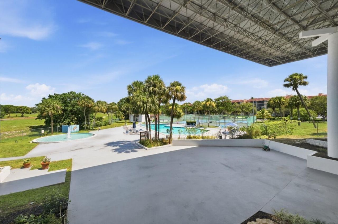 7400 Radice Court, Unit 202, Lauderhill, FL 33319 Photo