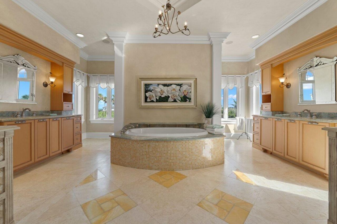 501 Granada Drive, Palm Coast, FL 32137 Photo