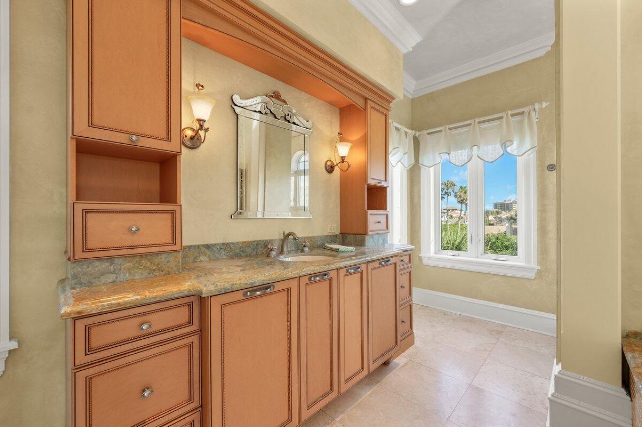 501 Granada Drive, Palm Coast, FL 32137 Photo