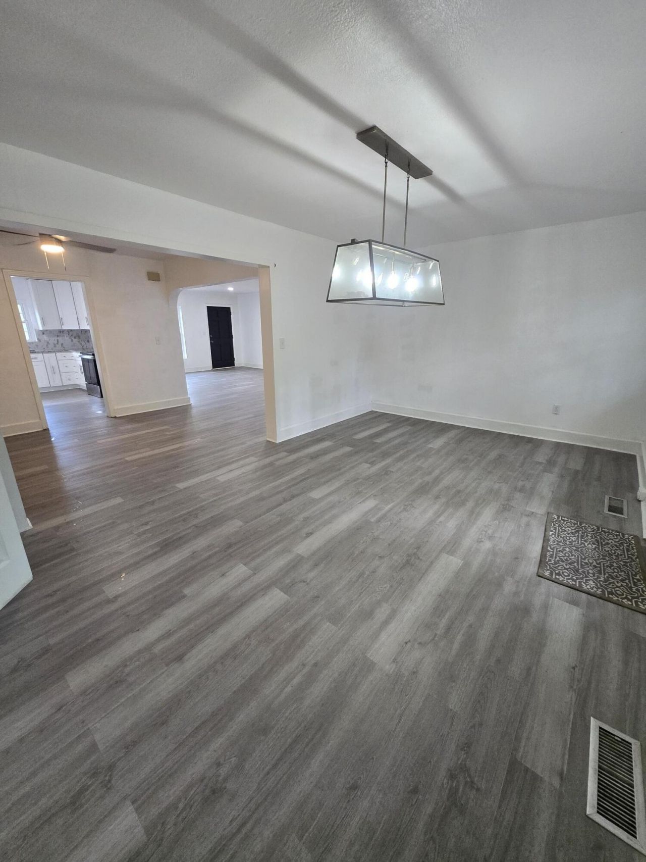 8305 Hogan Road, Jacksonville, FL 32216 Photo