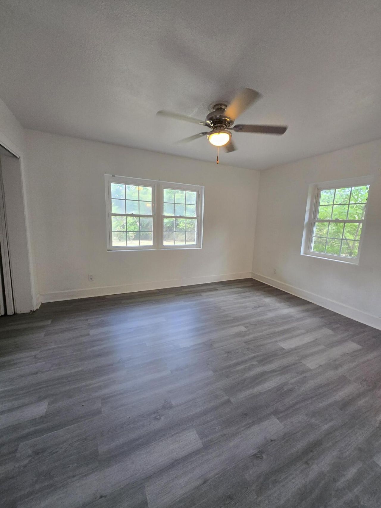 8305 Hogan Road, Jacksonville, FL 32216 Photo