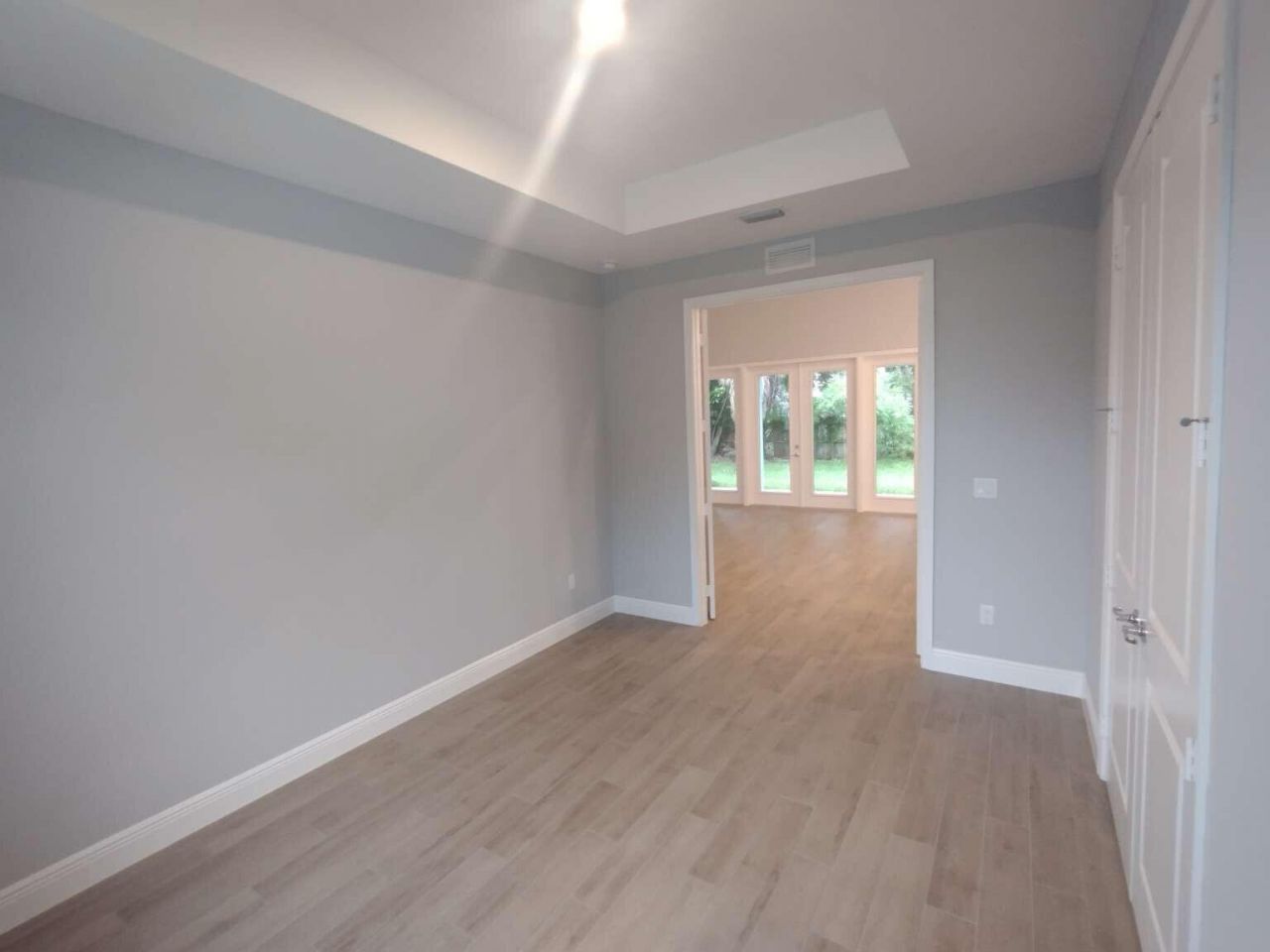 662 NE Waverly Terrace, Jensen Beach, FL 34957 Photo
