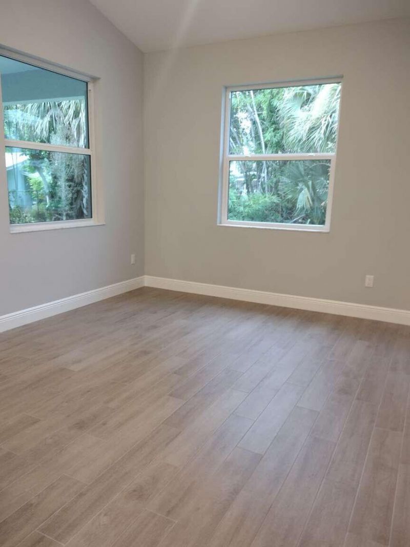 662 NE Waverly Terrace, Jensen Beach, FL 34957 Photo