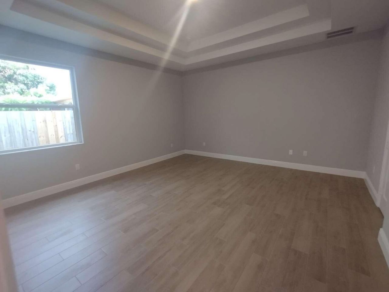 662 NE Waverly Terrace, Jensen Beach, FL 34957 Photo
